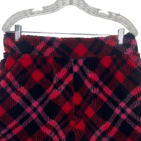 Maurices Teddy Sherpa Shorts Womens Large Red Black Plaid New WOT - Picture 4 of 9